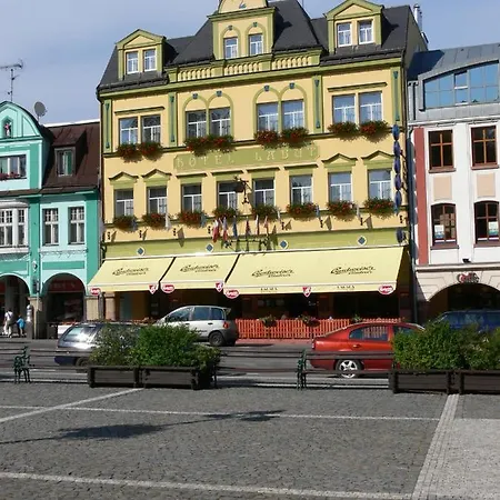 Hotel Labut