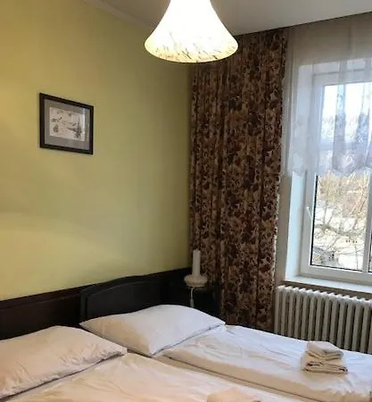 Hotel Labut