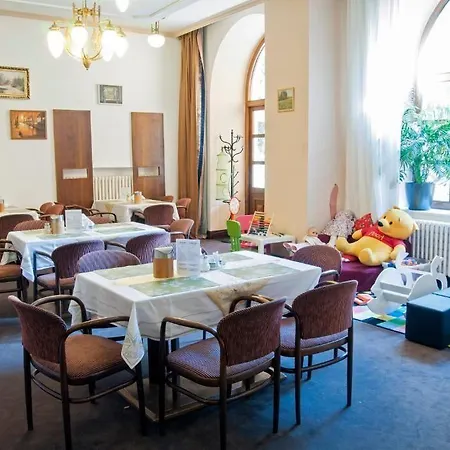 Labut Hotel 3*